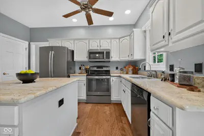2119 Scarlet Oak Drive, Avon - 18