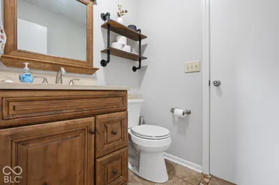 4902 Candy Spots Drive, Indianapolis - 24