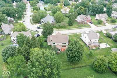 8451 Ardennes Drive, Fishers - 36