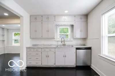 3751 Creston Drive, Indianapolis - 16