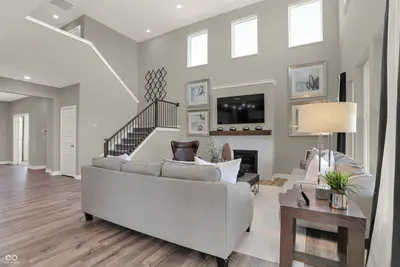 8669 Bauchert Street, Fortville - 11