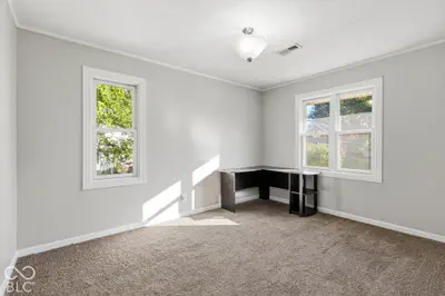 203 N Poplar Street, Amboy - 27