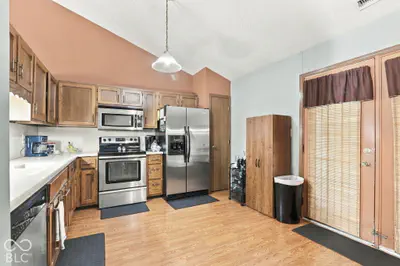 5694 Liberty Creek Drive, Indianapolis - 10