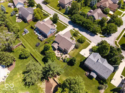 9661 Wading Crane Avenue, Fishers - 46
