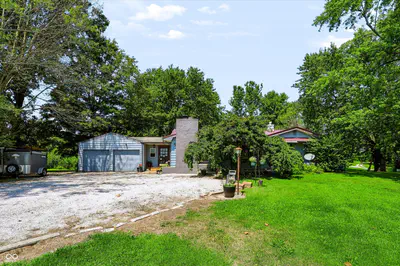 10328 100, Kokomo - 73