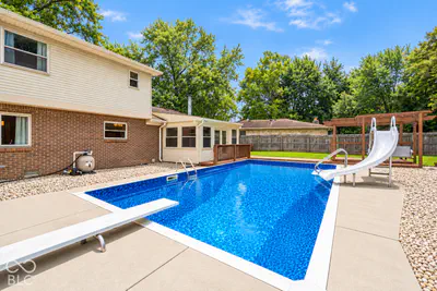 7209 Hearthstone Way, Indianapolis - 2