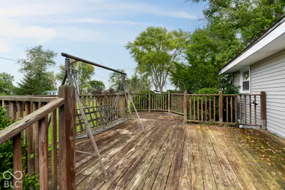9440 Morrison, Forest - 23