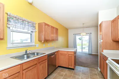 9545 Lorton Circle, Indianapolis - 10