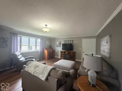 1112 Ranch Road, Connersville - 23