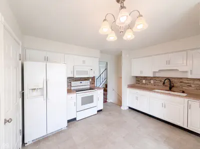 7533 Ardwell Drive, Indianapolis - 2