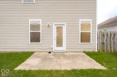 2322 Middle View Drive, Columbus - 47