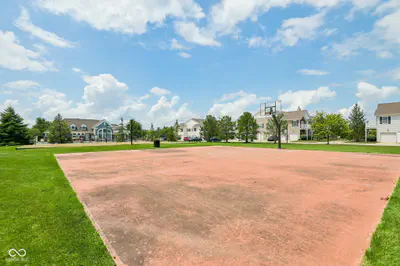 12035 Zircon Lane, Fishers - 27