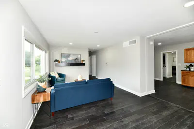 129 E McKenzie Road, Greenfield - 11