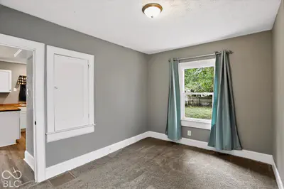 1424 N Gladstone Avenue, Indianapolis - 16