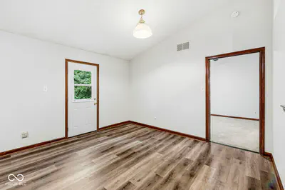 1360 Boone Court, Indianapolis - 21