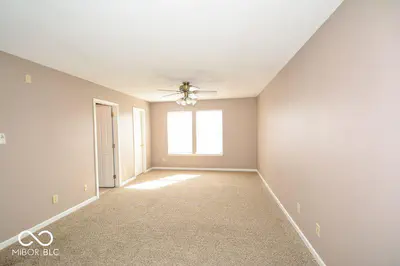 4537 Connaught East Drive, Plainfield - 14