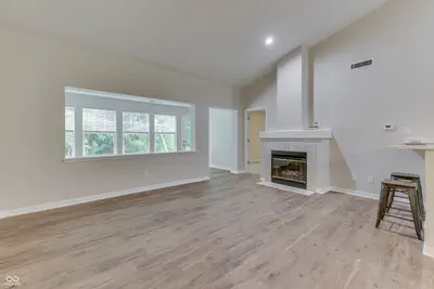7329 Oak Knoll Drive, Indianapolis - 12