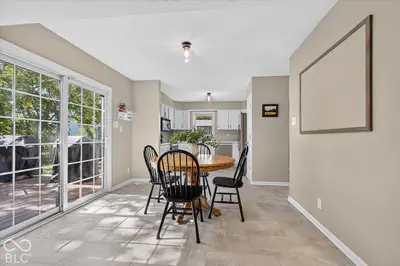 7599 Meadow Ridge Drive, Fishers - 5
