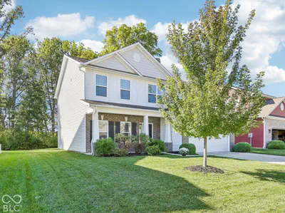8591 Hollyhock Grove, Avon - 2