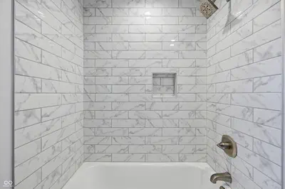 209 Hamilton Avenue, Indianapolis - 34