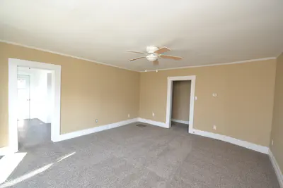 404 Main, Tipton - 8