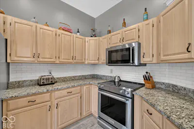 7251 River Glen Drive, Fishers - 17
