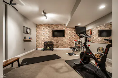 14303 McCormick Circle, Carmel - 39