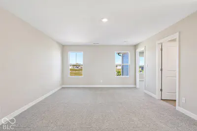 1093 Blackstone Avenue, Franklin - 33
