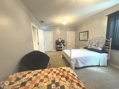 705 S Mossberg Court, Greensburg - 41
