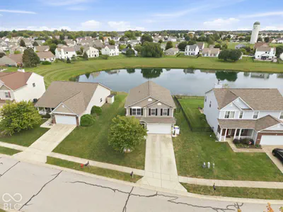 3391 Firethorn Drive, Whitestown - 44