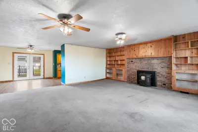 9440 Morrison, Forest - 3