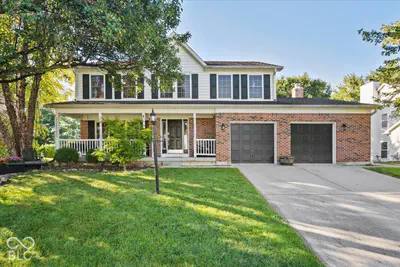 8732 Buffett Parkway, Fishers - 3