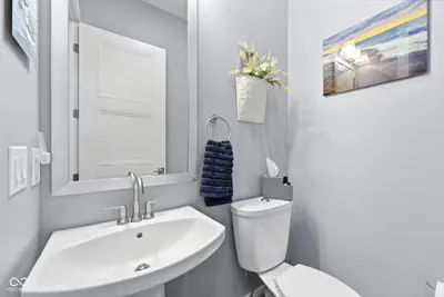 15 Executive Drive, Carmel - 39