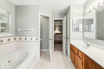 10666 Tarragon Court, Fishers - 27