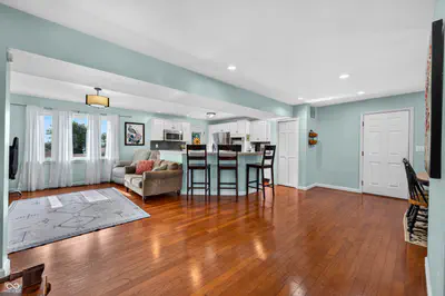 2019 Lakeview Drive, Seymour - 5
