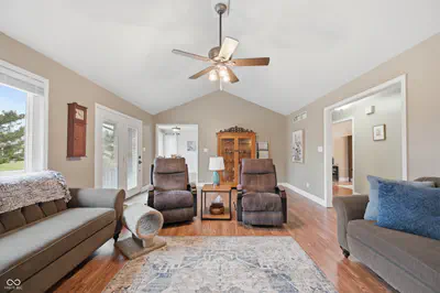 209 Copperwood Court, Muncie - 10