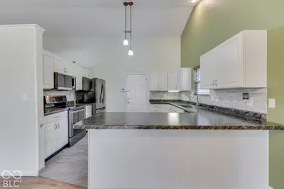 6241 Whitaker Farms Drive, Indianapolis - 12