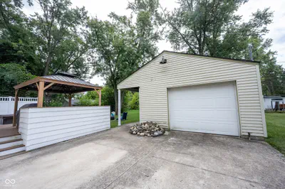 715 Homewood Drive, Carmel - 40