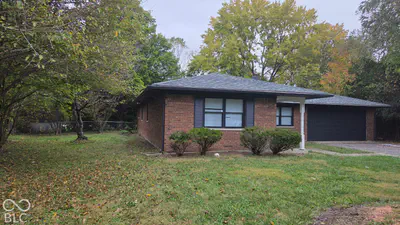 6816 Shadow Brook, Indianapolis - 2