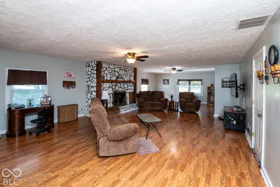 2725 W 40th Street, Anderson - 11