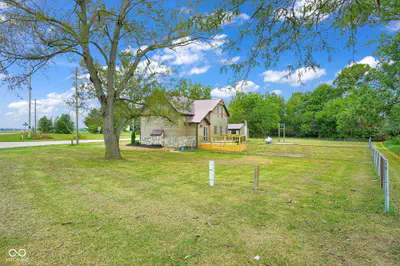 2426 650, Waynetown - 75