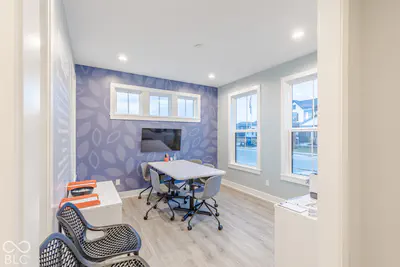 9061 Naples Way, Plainfield - 17
