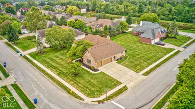 9698 Sunwood Way, Carmel - 45