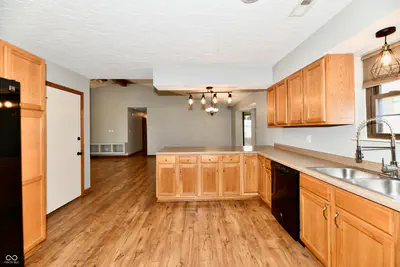8919 Country Walk Drive, Indianapolis - 17