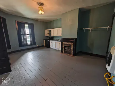 392 W Broadway Street #1 Studio, Shelbyville - 9