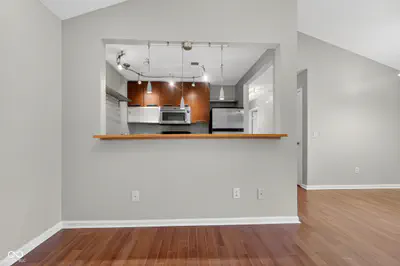 1737 E 56th Street #H, Indianapolis - 10