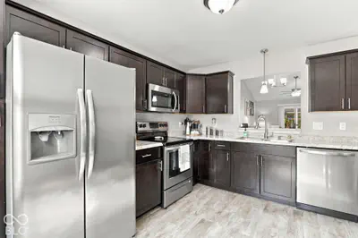 5914 Woodcote Drive, Indianapolis - 11