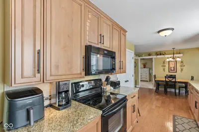 1024 Auman Drive, Carmel - 20