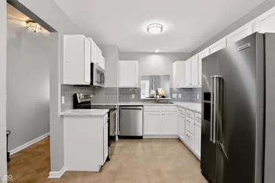 2053 Acorn Boulevard, Franklin - 8