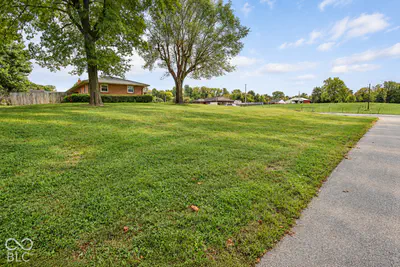 6102 Terrace Avenue, Indianapolis - 26